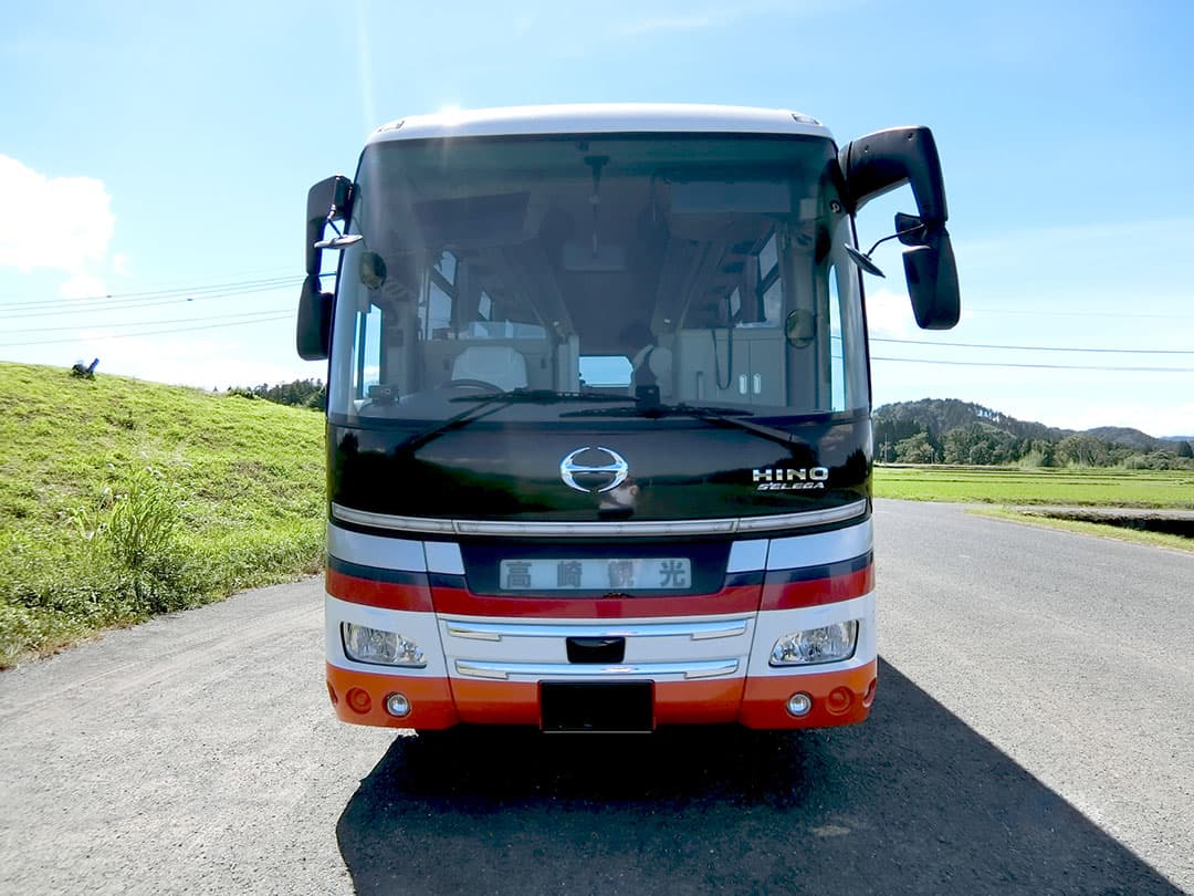 中型バス 390号 前面